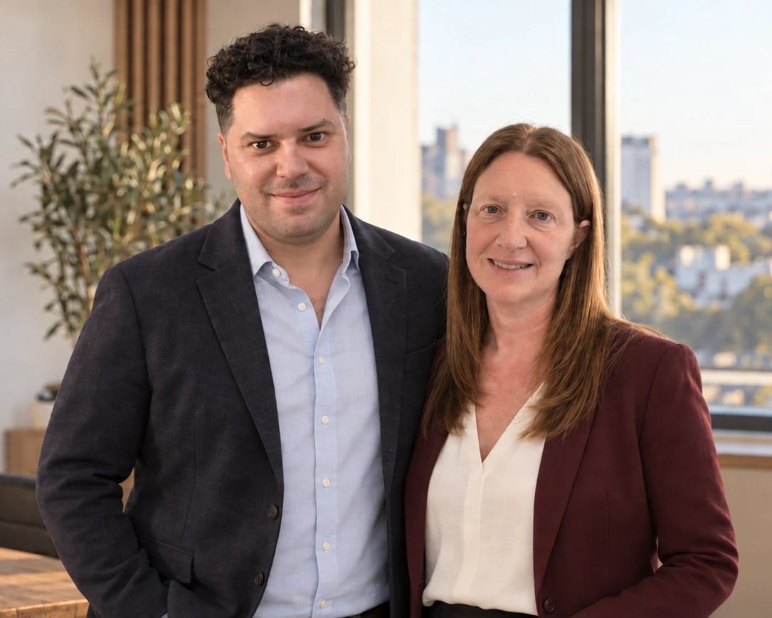 Ezequiel Alfredo Recaite y Marisa Verónica Caruso, productores asesores de seguros de Recaite & Asoc.